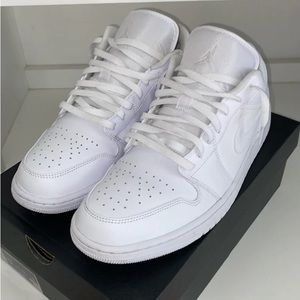 Jordan 1 low triple white